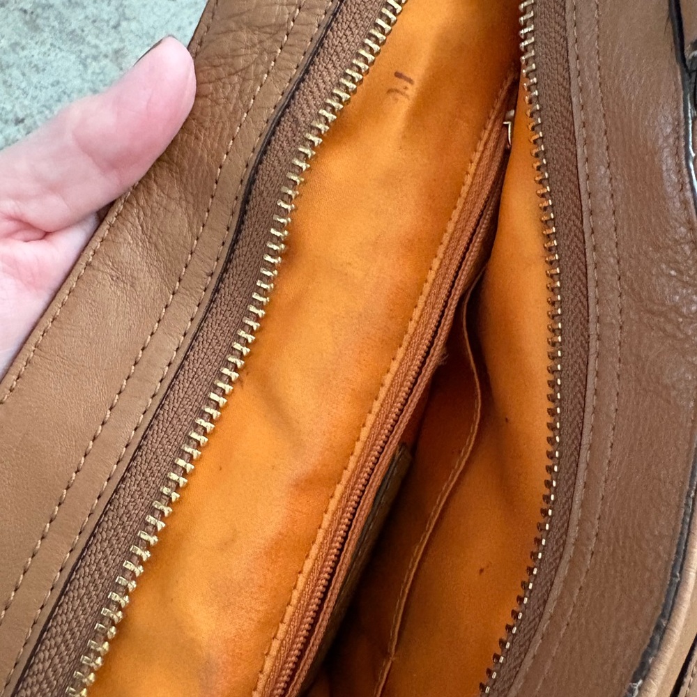 Coach Park Carrie Tote Shoulder Bag - Tan - Picture 7 of 8